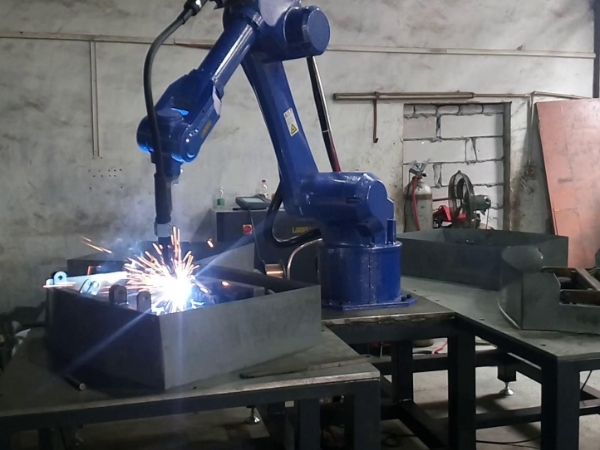 龙门焊接机器人结构组成